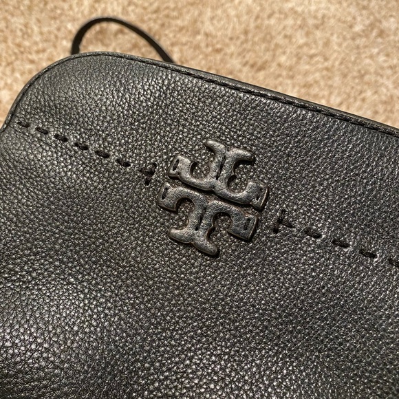 Tory Burch McGraw Camera Bag Black Leather Crossbody - Picture 5 of 11